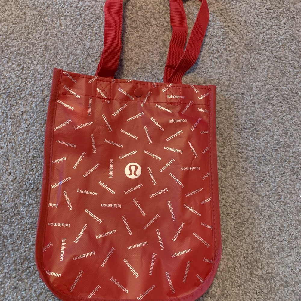 Red small metallic lululemon tote